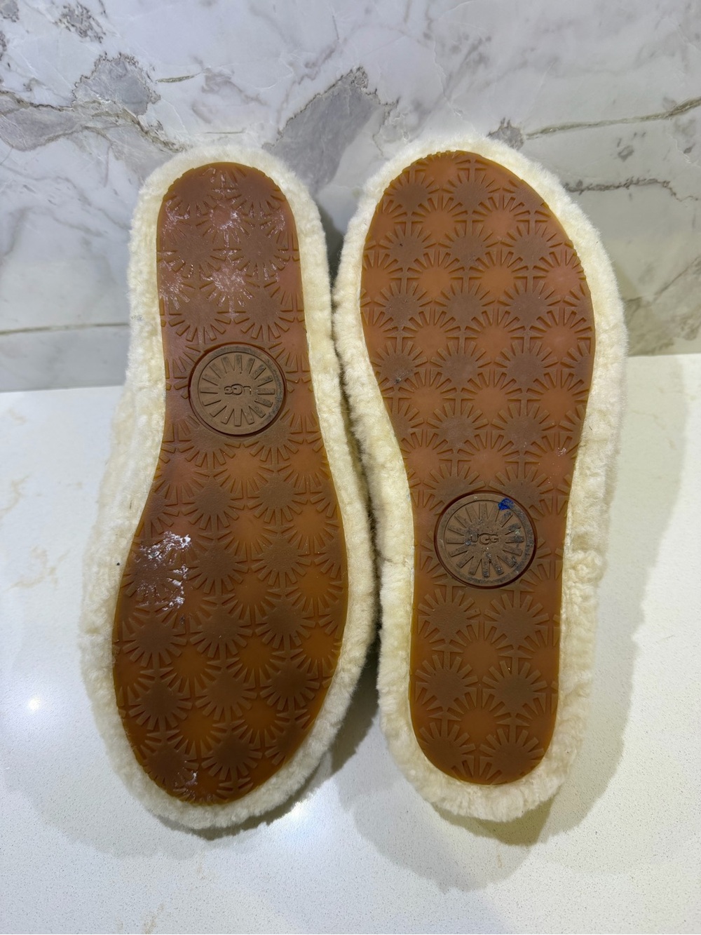UGG Women's Fluff Yeah Slide - Natural 8 - Picture 6 of 16